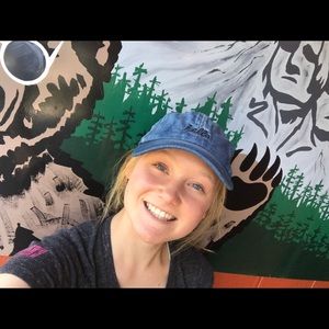 Meet your Posher, Halle